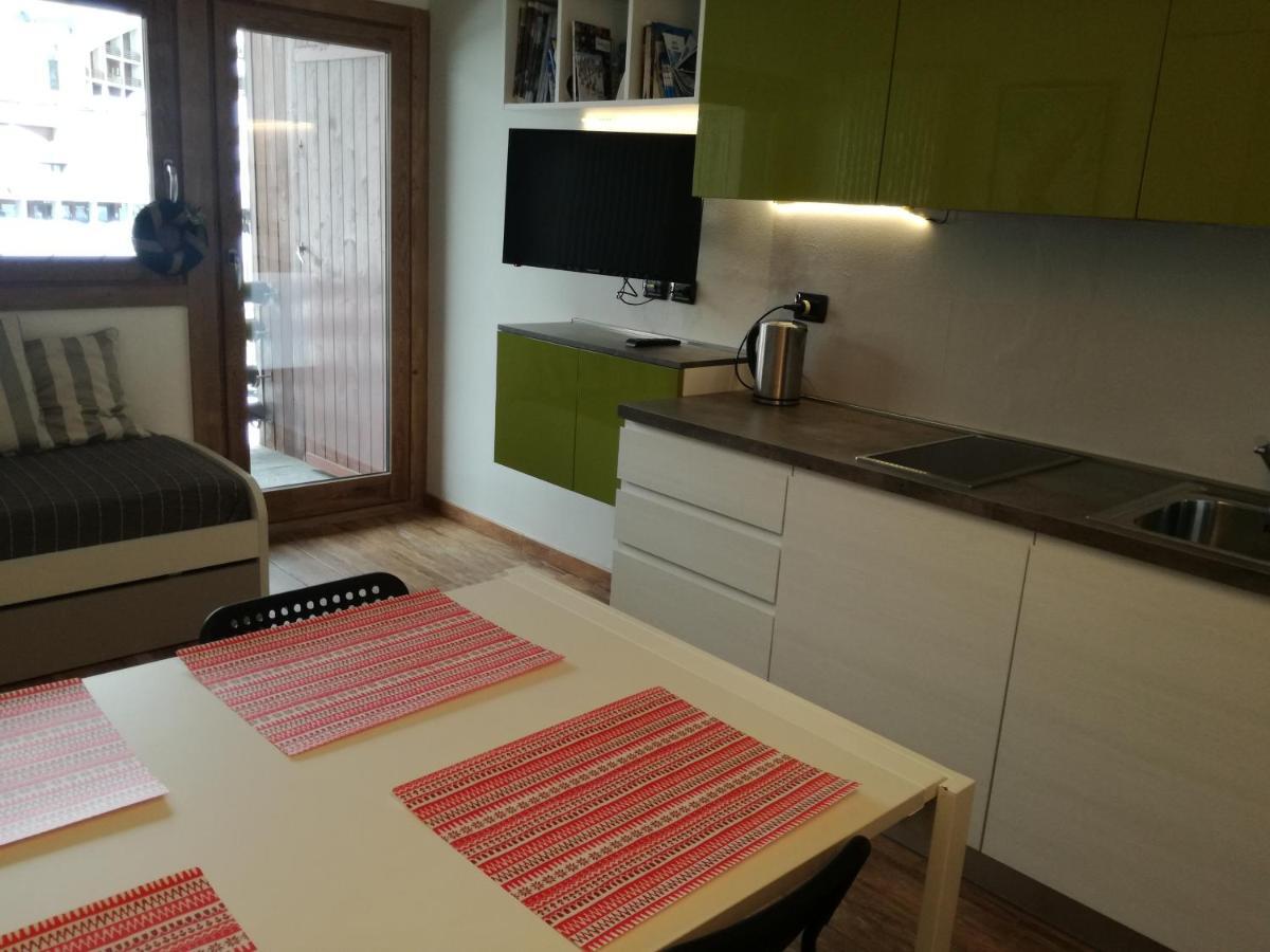 Cielo Alto Studio Apartment With Wifi Брей-Червінія Екстер'єр фото